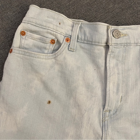 Levi’s High Rise Distressed Shorts - Picture 2 of 5